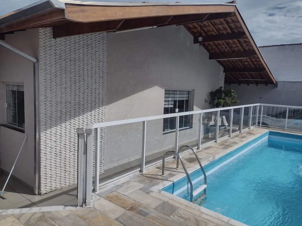 Casa, 3 quartos, 145 m² - Foto 1