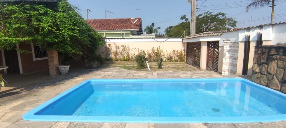 Casa, 3 quartos, 232 m² - Foto 2