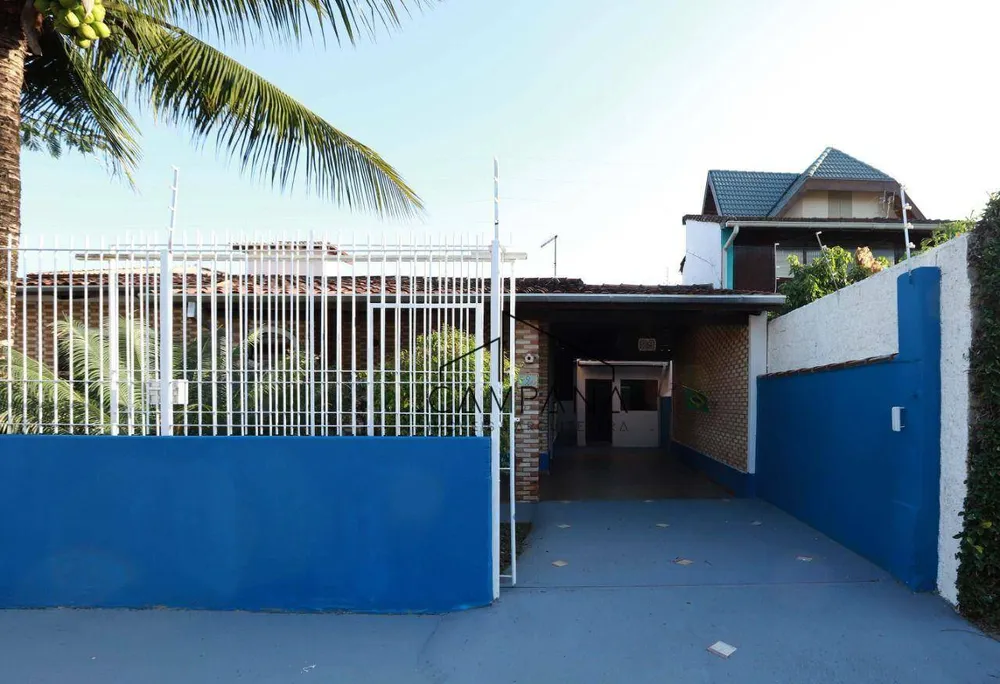 Casa, 3 quartos, 199 m² - Foto 2