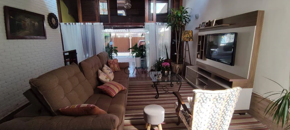 Casa, 3 quartos, 190 m² - Foto 2