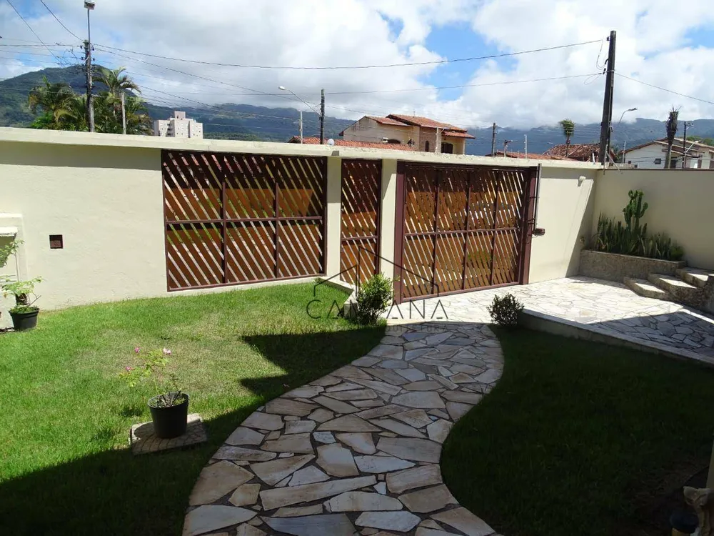 Casa, 3 quartos, 275 m² - Foto 1