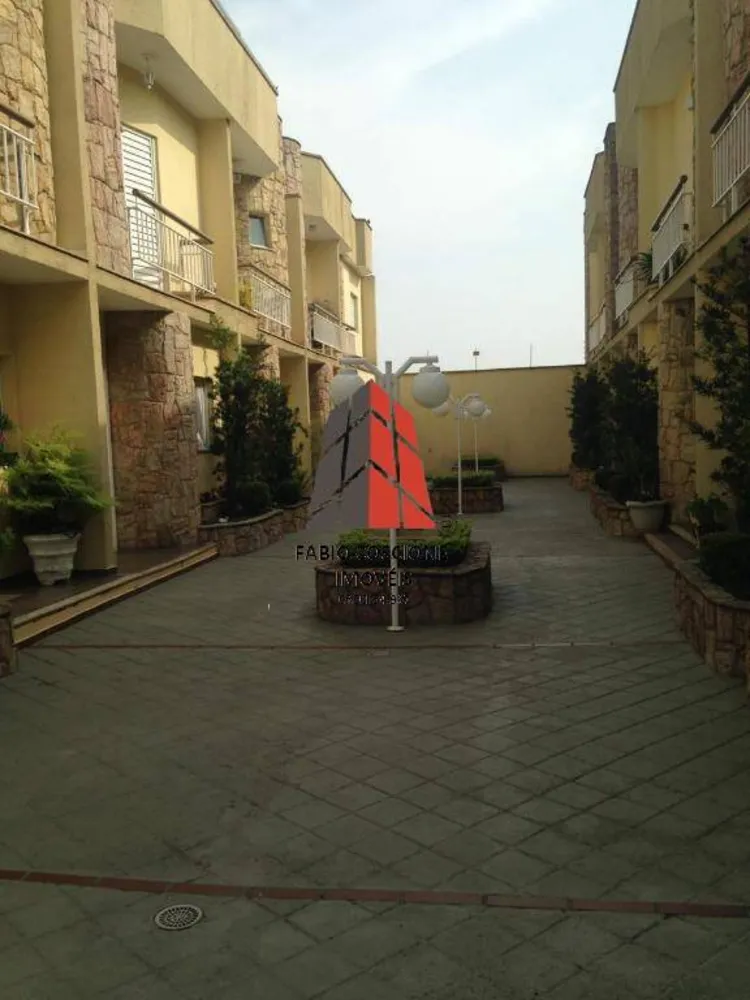 Sobrado, 3 quartos, 192 m² - Foto 1