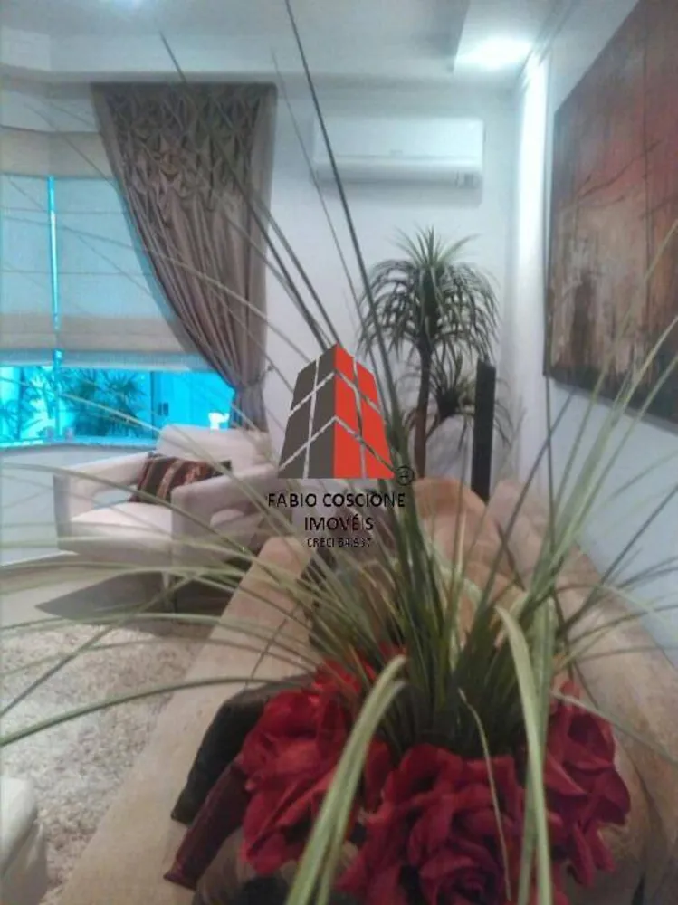 Sobrado, 3 quartos, 250 m² - Foto 1