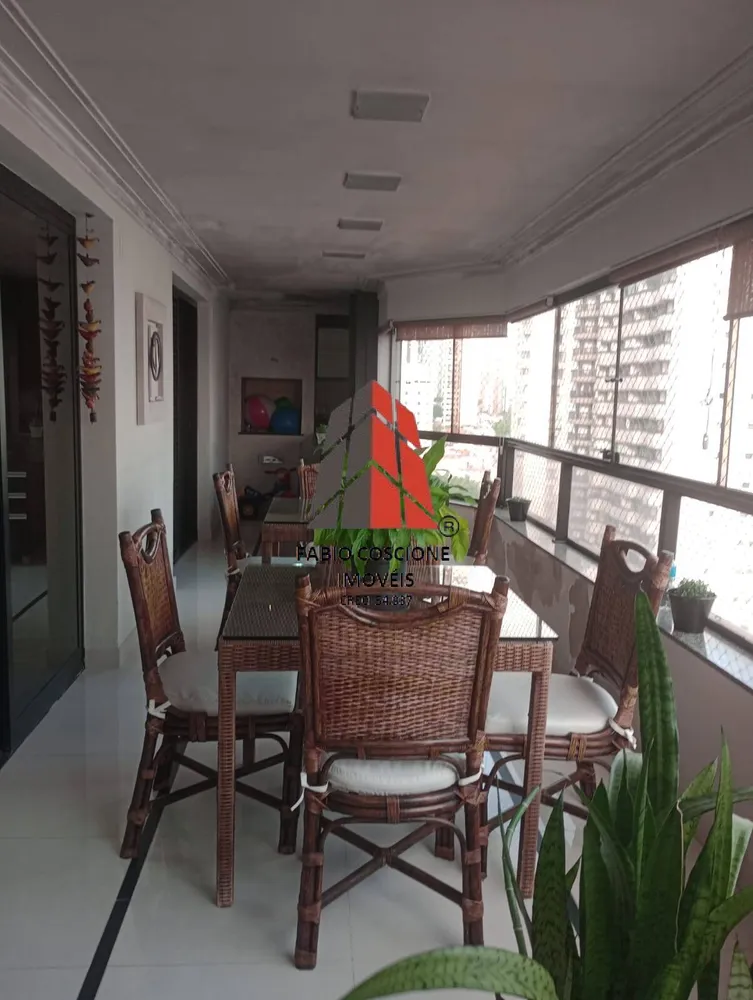 Apartamento, 4 quartos, 200 m² - Foto 1