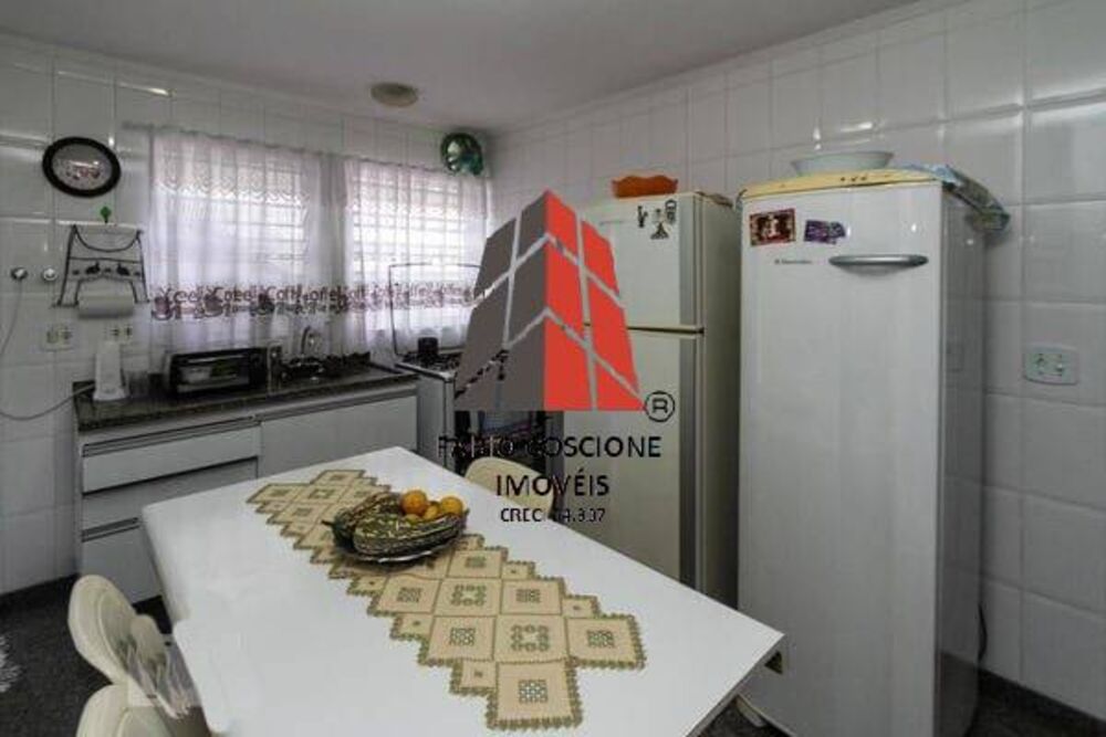 Casa à venda com 3 quartos, 123m² - Foto 1