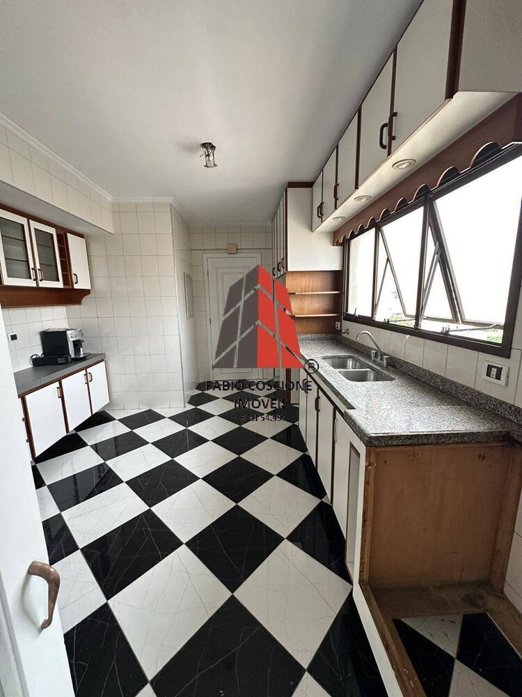 Apartamento à venda com 3 quartos, 131m² - Foto 7