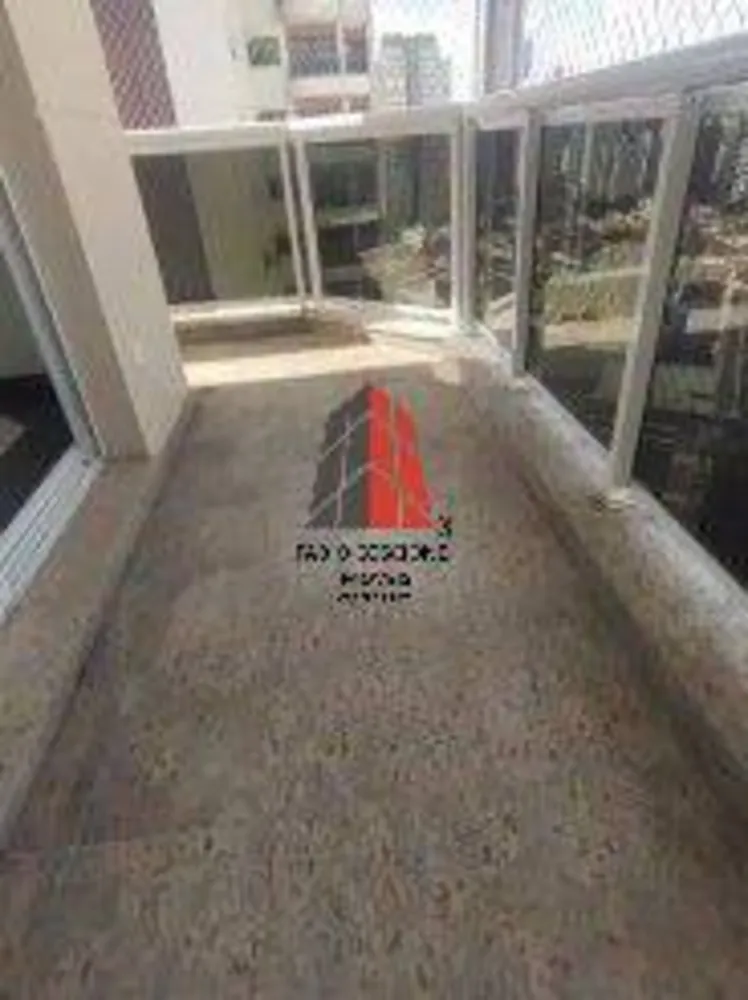 Apartamento, 3 quartos, 150 m² - Foto 2