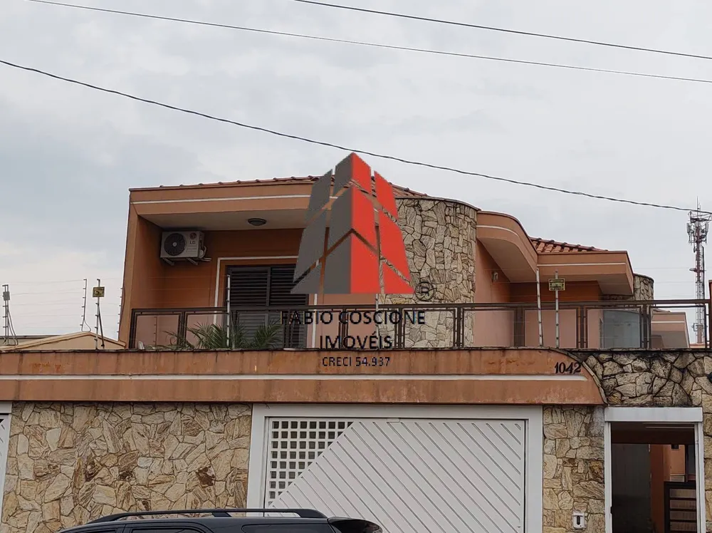 Sobrado, 3 quartos, 340 m² - Foto 1