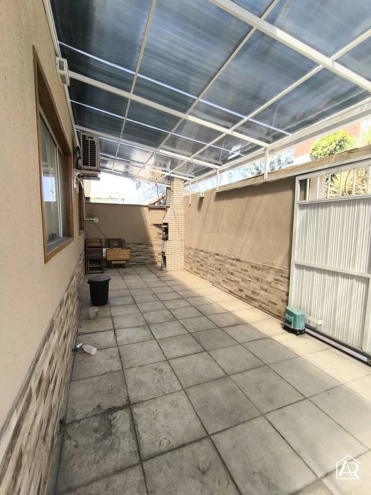 Casa de Condomínio à venda com 2 quartos, 60m² - Foto 2