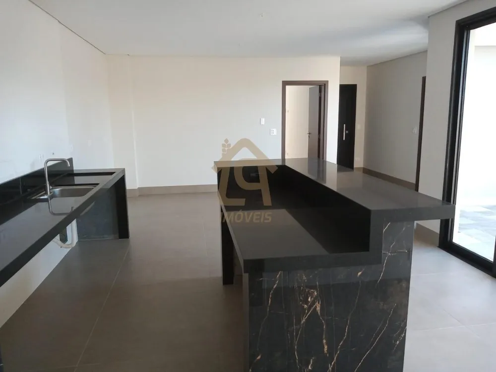 Sobrado, 3 quartos, 238 m² - Foto 2