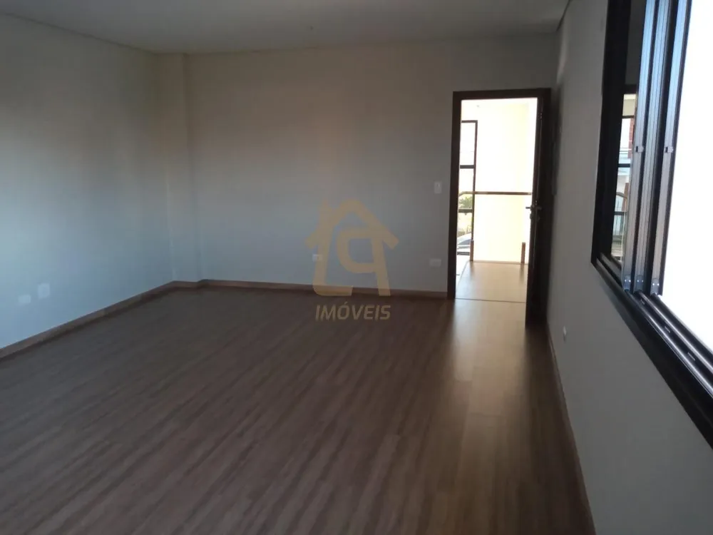 Sobrado, 3 quartos, 238 m² - Foto 3