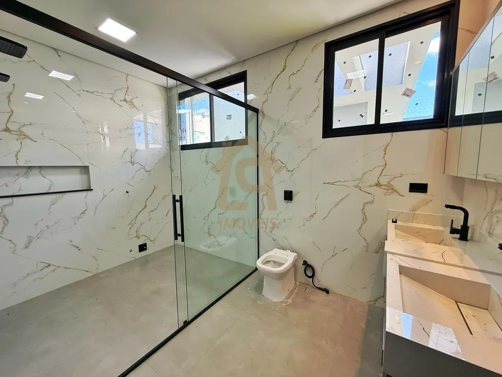 Casa, 4 quartos, 319 m² - Foto 2