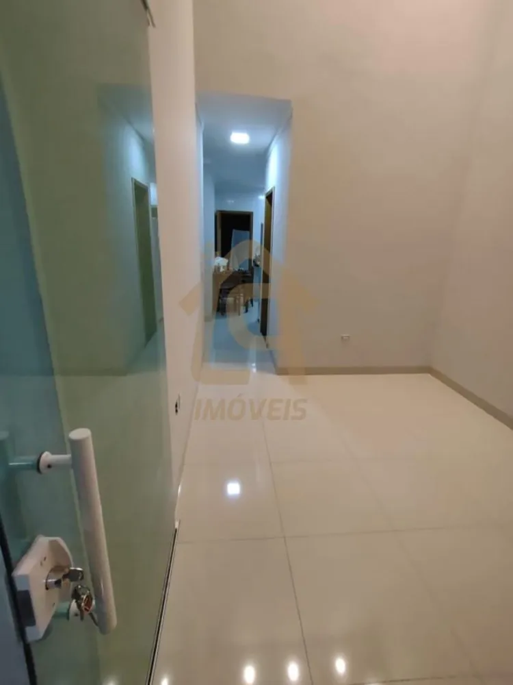 Casa, 3 quartos, 105 m² - Foto 2