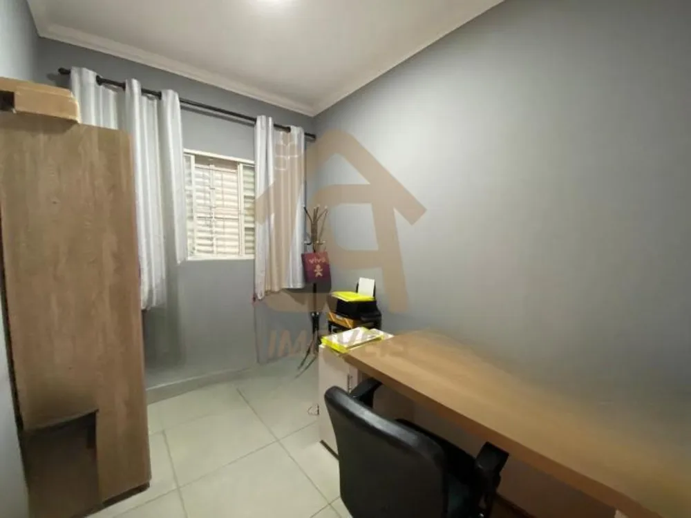 Casa, 3 quartos, 184 m² - Foto 3