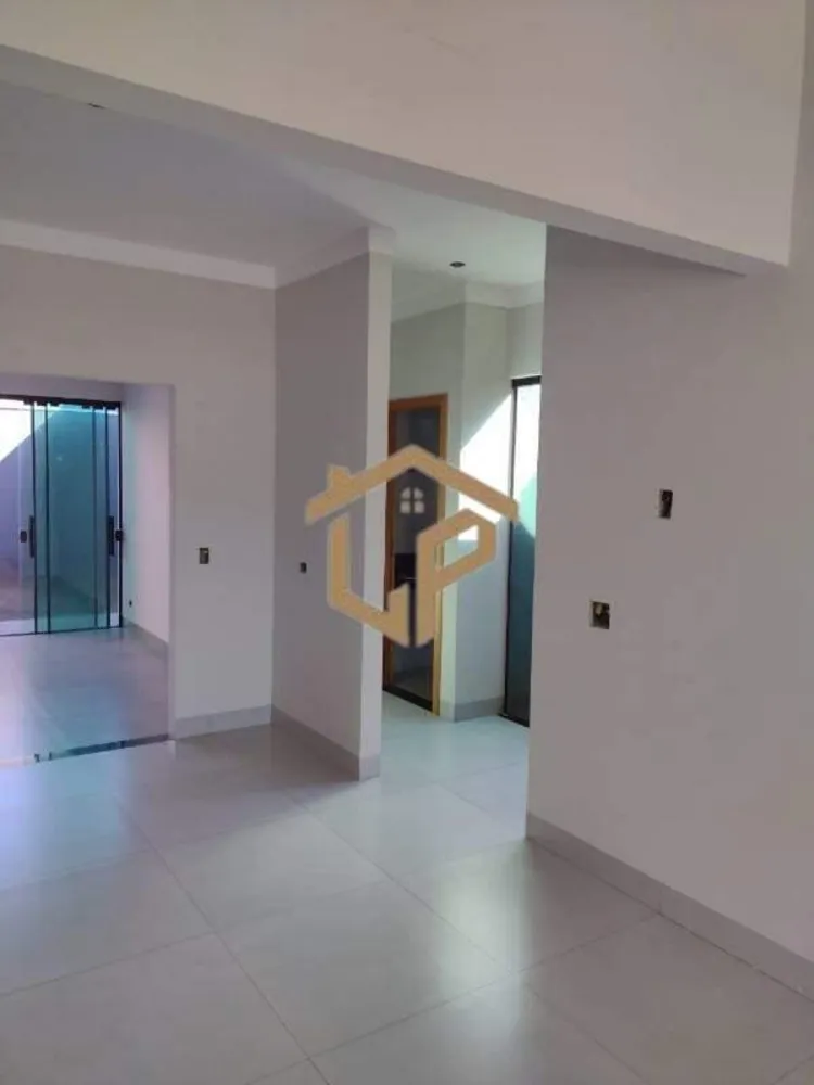 Casa, 3 quartos, 127 m² - Foto 1