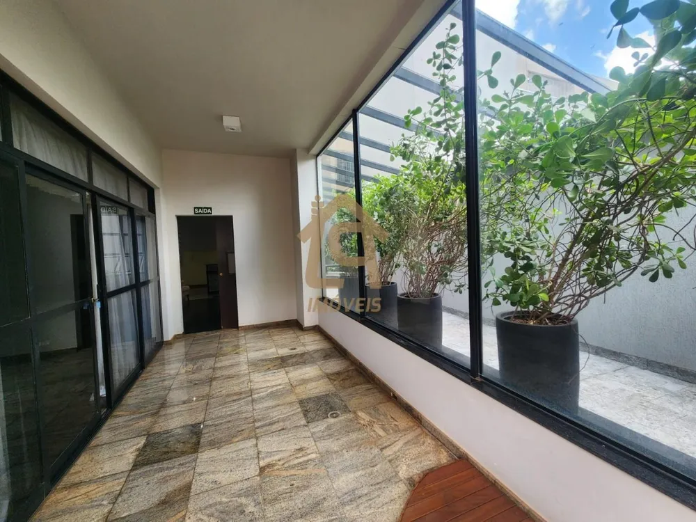 Apartamento, 3 quartos, 137 m² - Foto 2