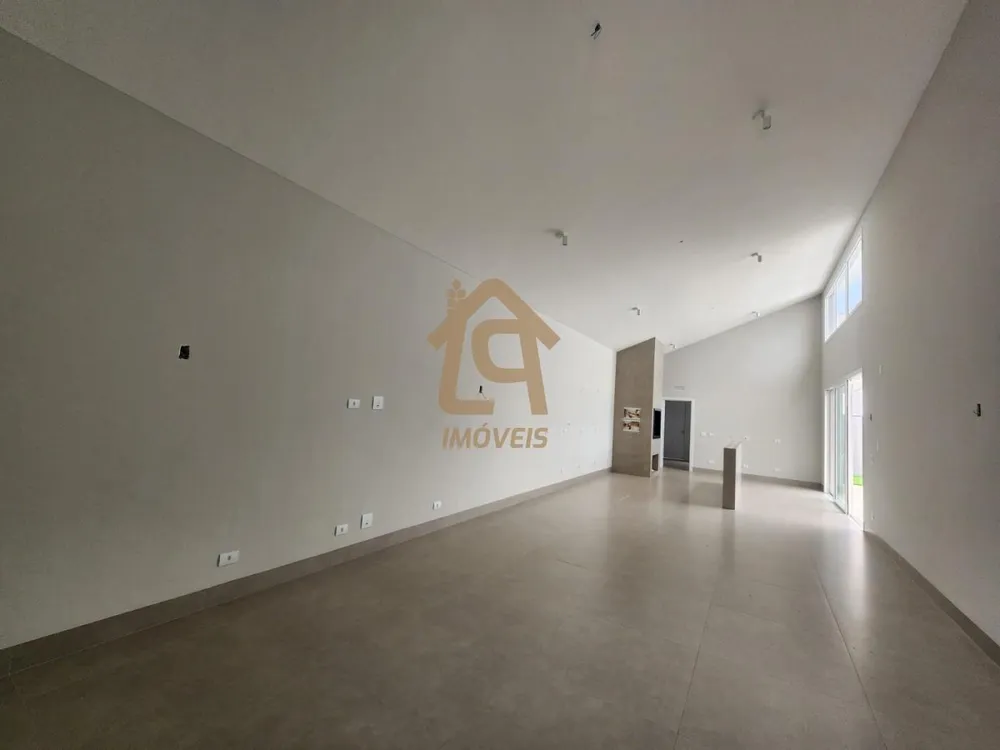 Sobrado, 3 quartos, 261 m² - Foto 2