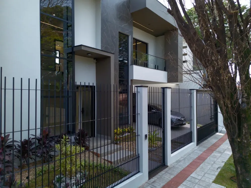Casa, 3 quartos, 180 m² - Foto 1