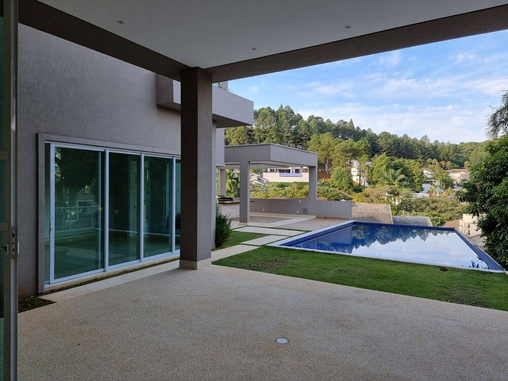 Casa à venda e aluguel com 5 quartos, 760m² - Foto 2