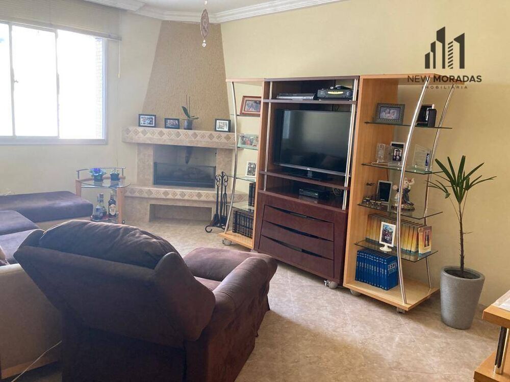Apartamento à venda com 3 quartos, 179m² - Foto 1
