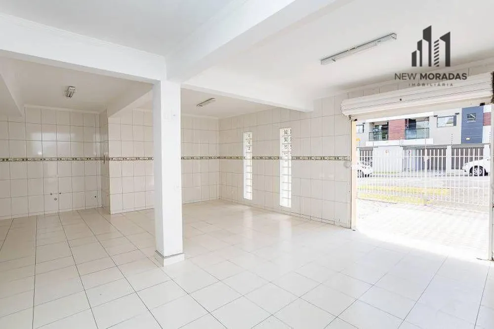 Sobrado, 3 quartos, 268 m² - Foto 1