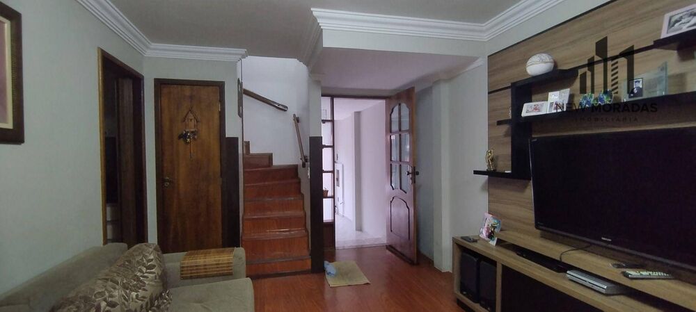 Sobrado à venda com 3 quartos, 160m² - Foto 2