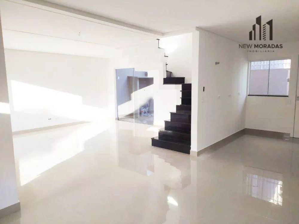 Sobrado à venda com 3 quartos, 226m² - Foto 12