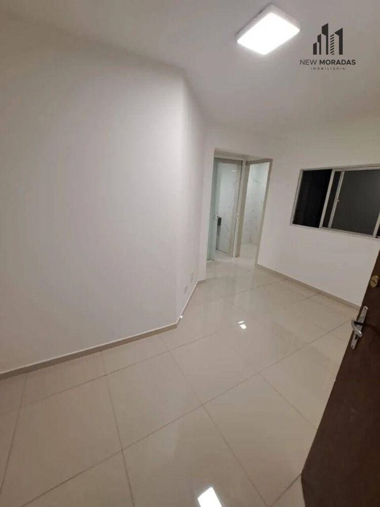 Apartamento à venda com 1 quarto, 24m² - Foto 2