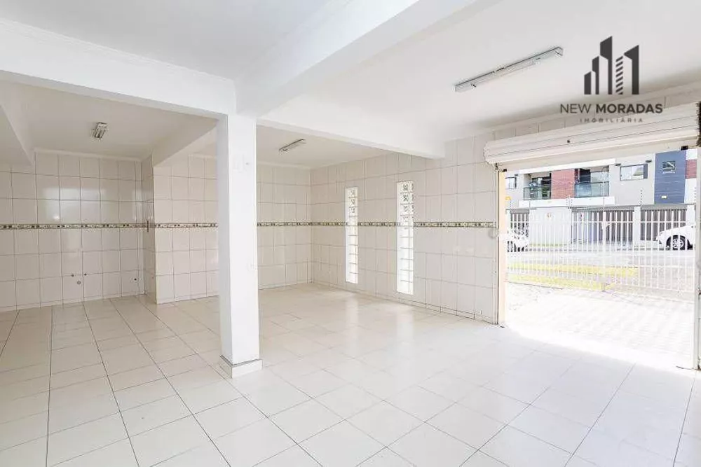 Sobrado à venda com 3 quartos, 268m² - Foto 2