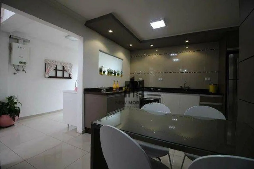 Sobrado, 3 quartos, 180 m² - Foto 1
