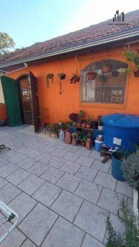 Sobrado à venda com 3 quartos, 98m² - Foto 1