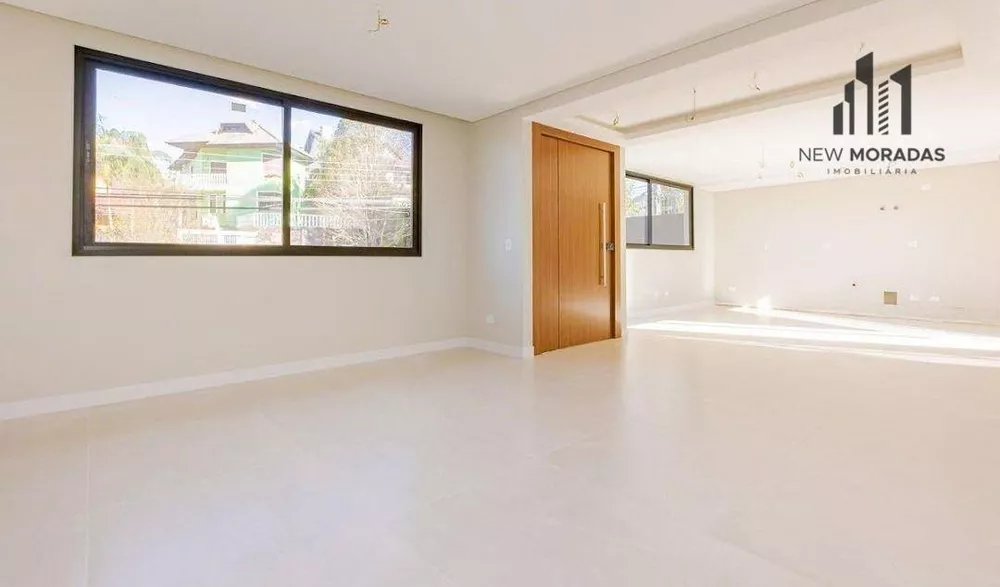 Sobrado à venda com 4 quartos, 215m² - Foto 4