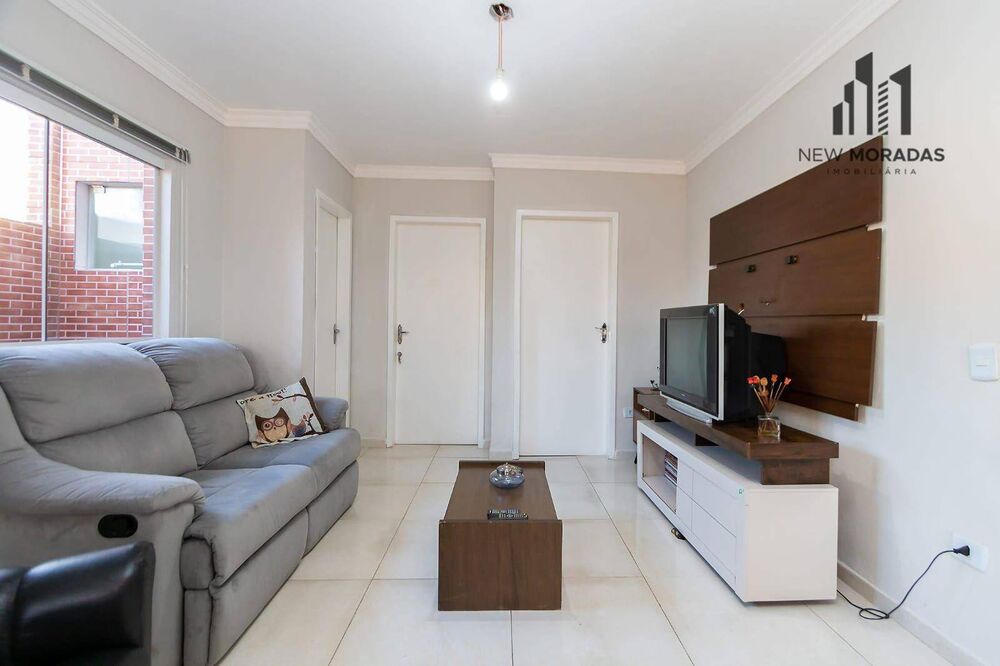 Sobrado à venda com 3 quartos, 180m² - Foto 2