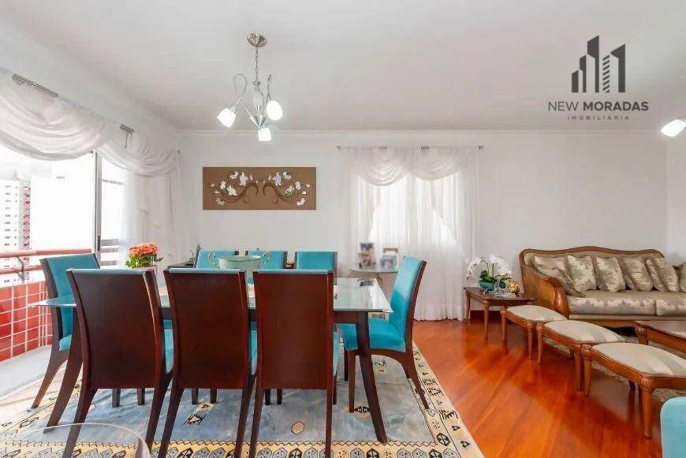 Apartamento à venda com 3 quartos, 150m² - Foto 3