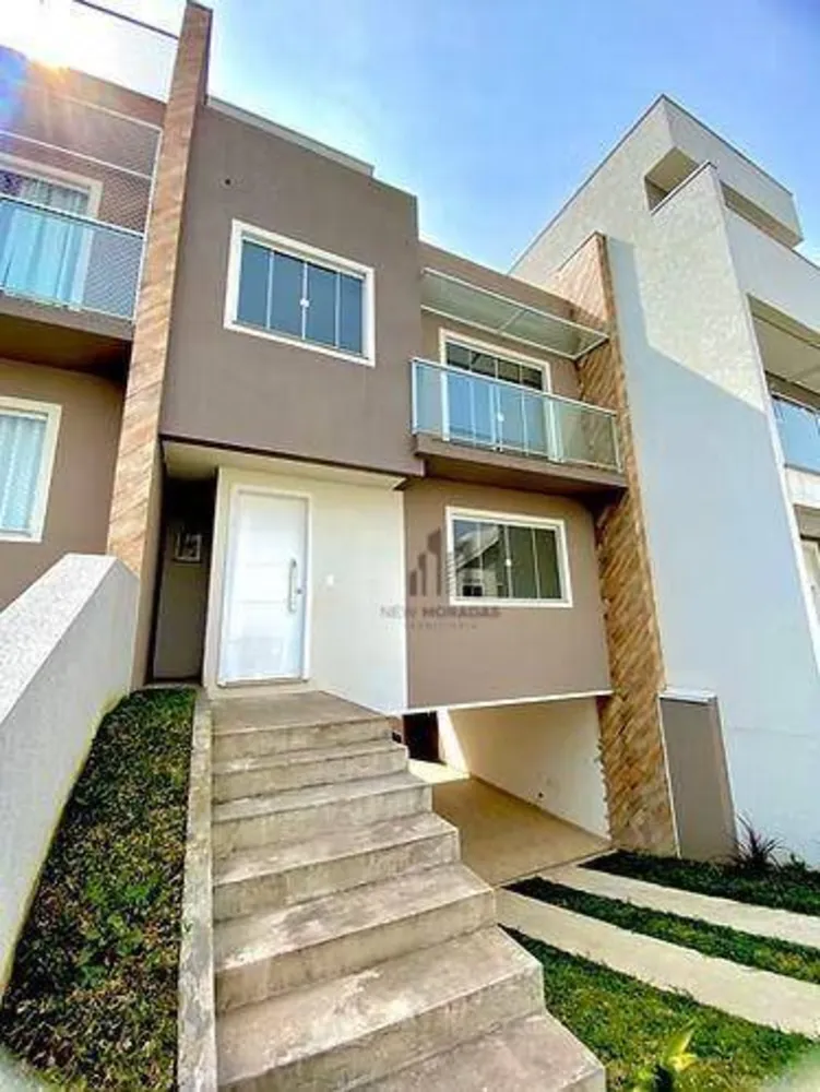 Sobrado, 3 quartos, 208 m² - Foto 1