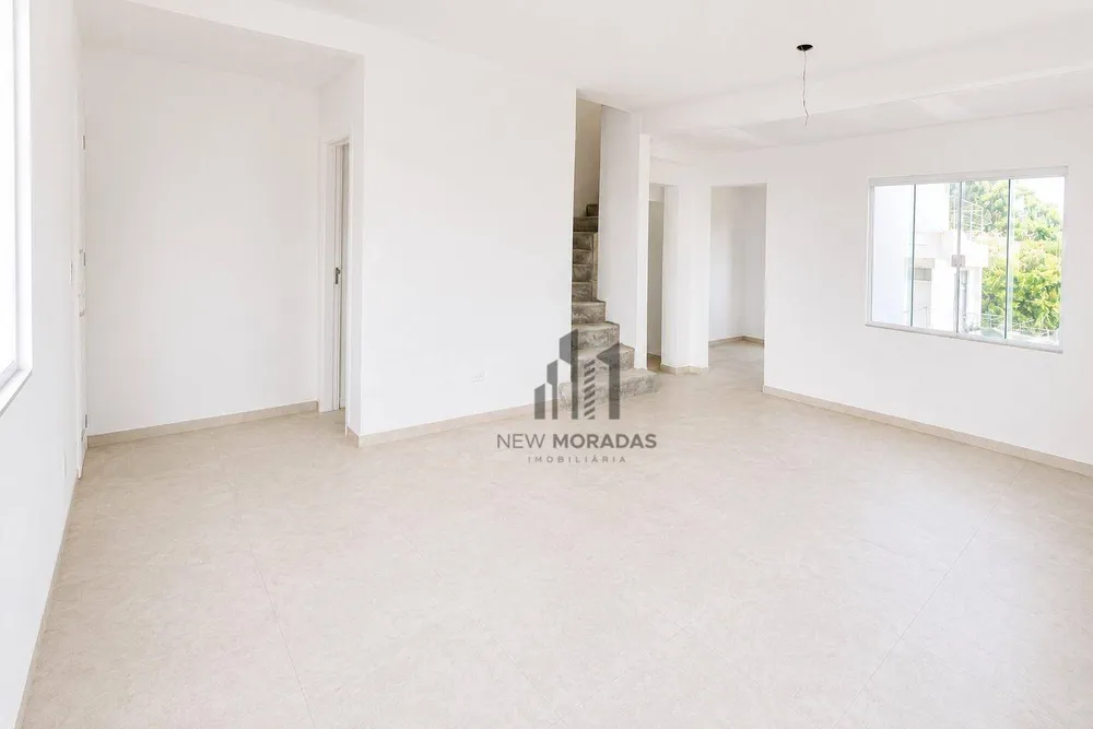 Sobrado, 3 quartos, 208 m² - Foto 2