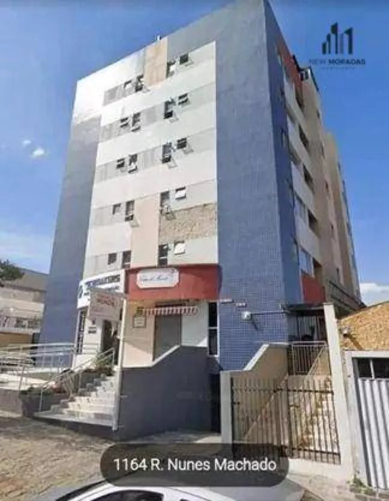 Apartamento à venda com 1 quarto, 33m² - Foto 1