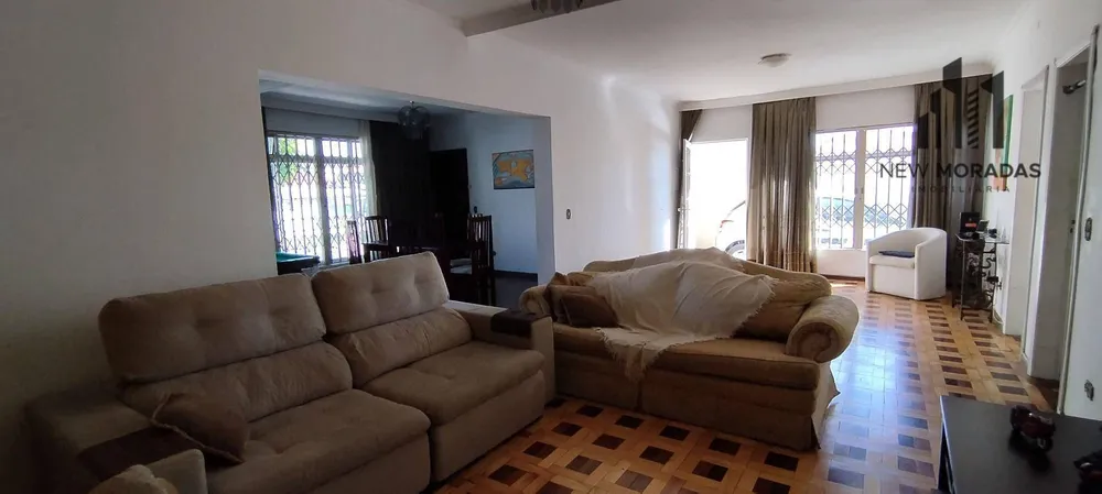 Casa, 4 quartos, 200 m² - Foto 1