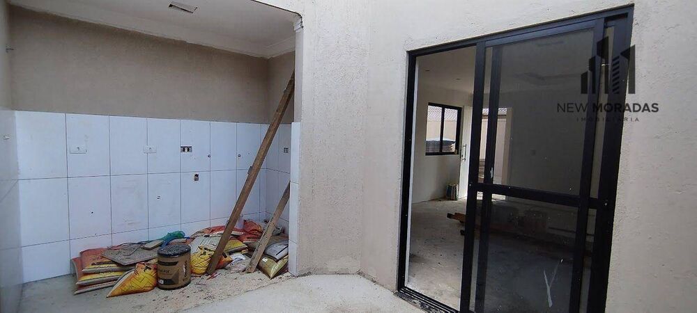 Sobrado à venda com 3 quartos, 130m² - Foto 2