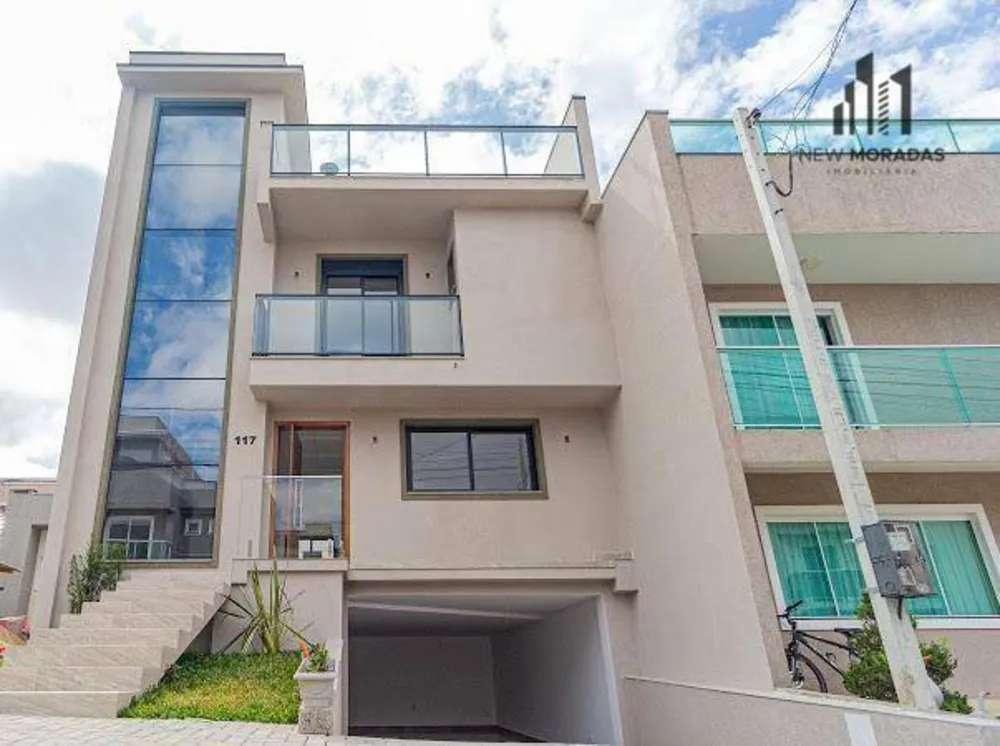 Sobrado, 3 quartos, 212 m² - Foto 1