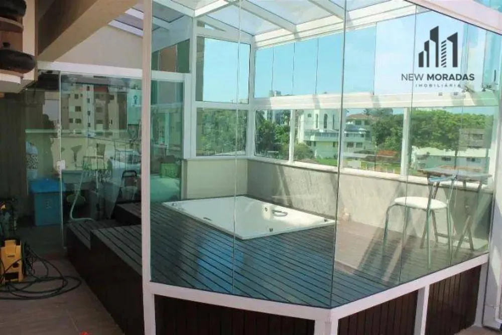Cobertura, 3 quartos, 259 m² - Foto 9