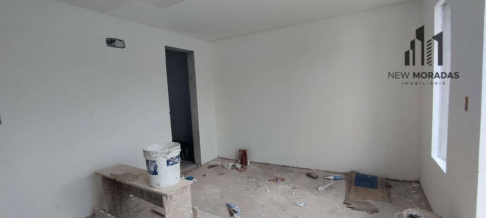 Sobrado à venda com 3 quartos, 120m² - Foto 1