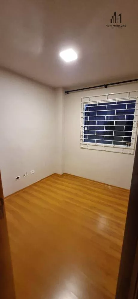 Sobrado à venda com 3 quartos, 180m² - Foto 2