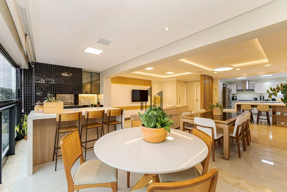 Apartamento, 4 quartos, 181 m² - Foto 2
