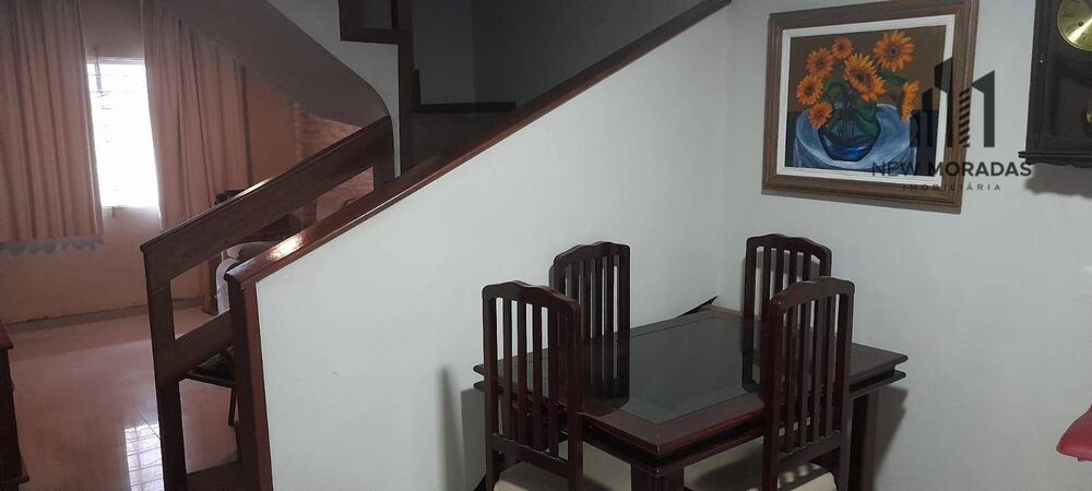 Sobrado à venda com 3 quartos, 110m² - Foto 2