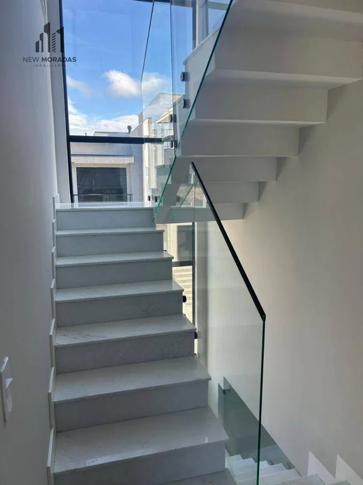 Sobrado, 3 quartos, 194 m² - Foto 6