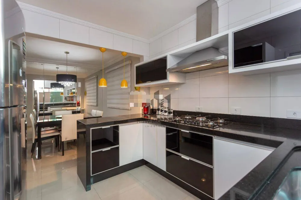 Sobrado, 5 quartos, 157 m² - Foto 1