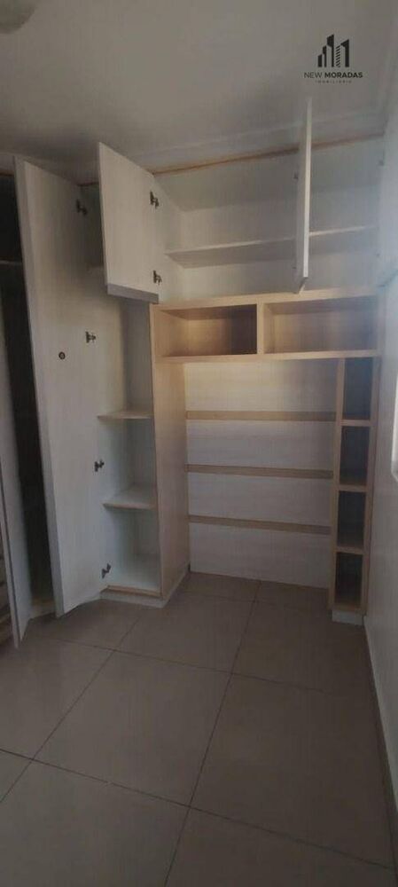 Apartamento à venda com 2 quartos, 48m² - Foto 2