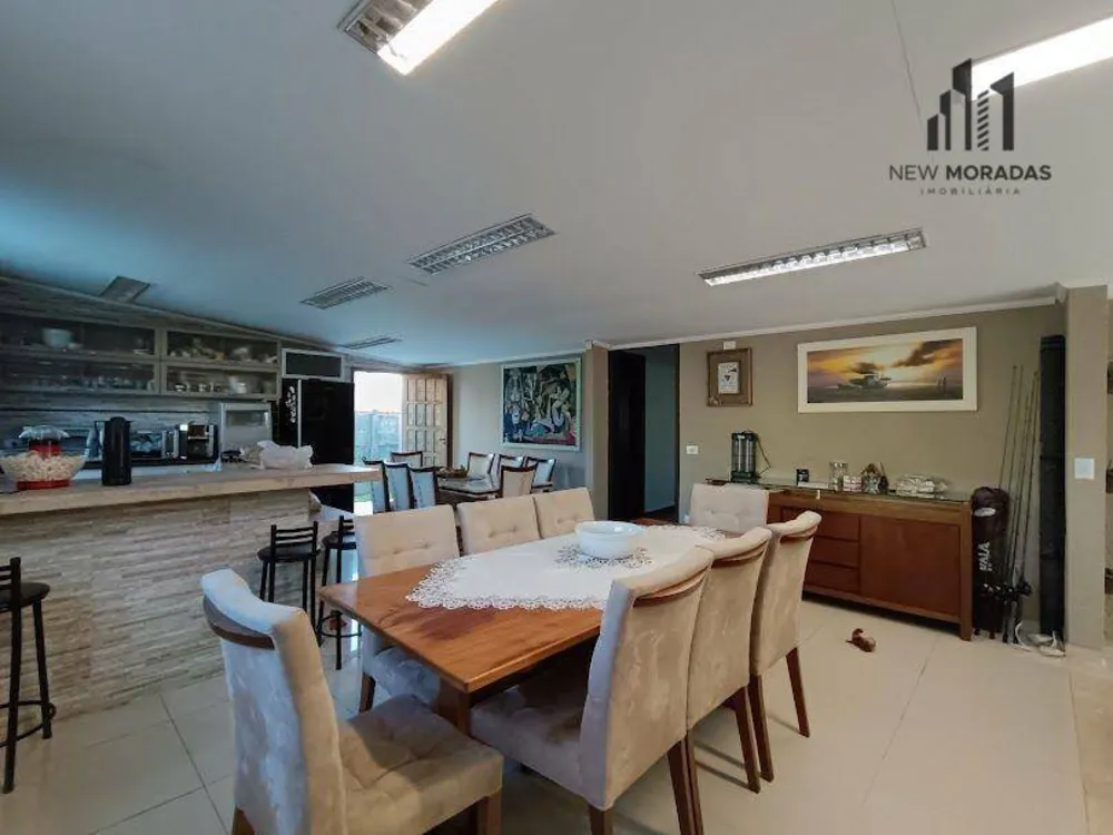 Casa, 3 quartos, 209 m² - Foto 3