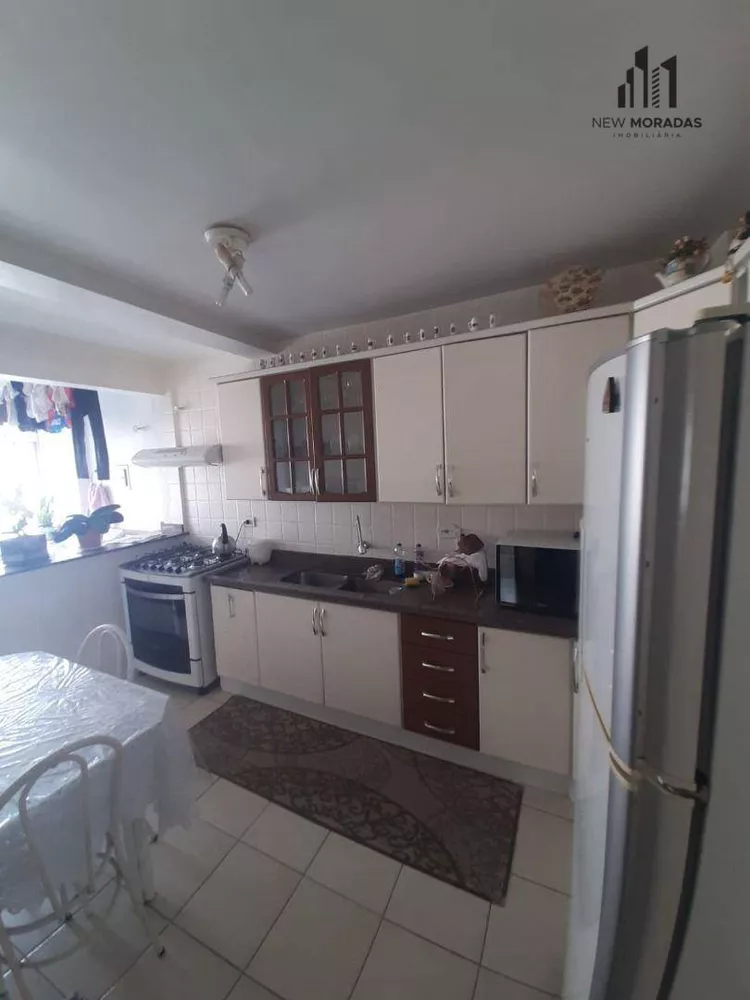 Apartamento à venda com 2 quartos, 90m² - Foto 4